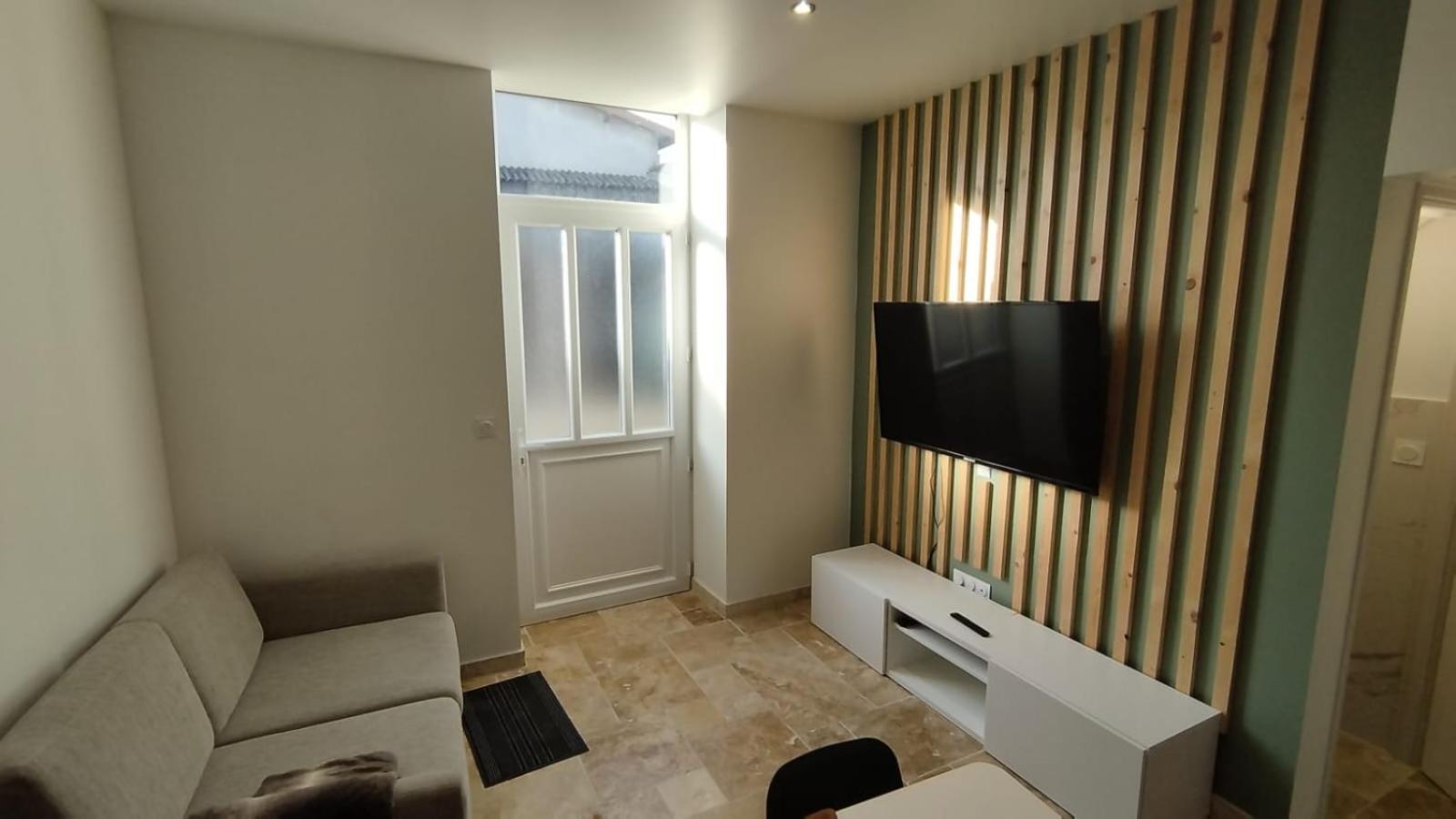 Appartement Lumineux En Rdc Bourgoin-Jallieu Exterior foto